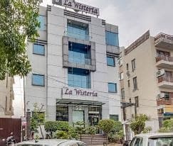 Green Lotus La Wisteria Inn